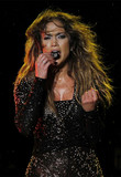 121202_Malaysia_Jennifer_Lopez_5.jpg