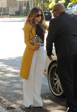 Filming_Idol_12-13-11_283029.jpg