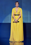 Jennifer_286029.jpg