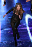 Jennifer_Lopez_Performs___Festival_di_Sanremo_-_Italy_283729.jpg