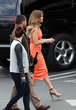 jennifer-lopez-american-idol-04132012-06.jpg