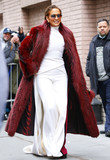 90893837_jennifer_lopez_12122018_adds_02.jpg