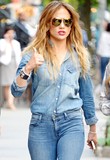 Jennifer-Lopez-2.jpg