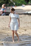 At_the_beach_in_Hawaii_-_Nov_2011.jpg