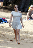 At_the_beach_in_Hawaii_-_Nov_2011_28829.jpg