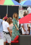 LIVEITUPJLO_281729.jpg