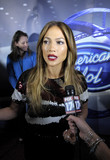 idol_jlo01A_28329.jpg