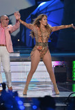 jlo2~0.jpg