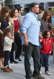 jlo_32_281029.jpg