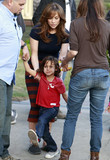 jlo_32_282729.jpg
