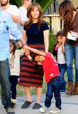 jlo_32_283229.jpg