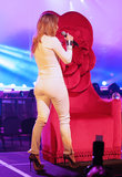 jlo_74364_28629.jpg