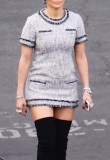 jlo_833_28129~0.jpg