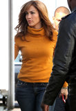 jlo_836_281129.jpg