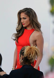 jlo_84646_282529.jpg