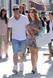 jlo_898556_28429.jpg