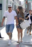 jlo_898556_28829.jpg