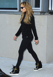 jlo_ad012_28429.jpg
