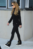 jlo_ad012_28729.jpg