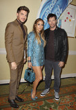 jlo_idolphotocall_01A_283429.JPG