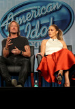 jlo_winterTCA01A_282129.jpg