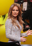 jlofinaleidol_show1_284129.jpg