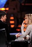 jlofinaleidol_show1_284829.jpg