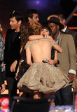 jlofinaleidol_show1_285729.jpg